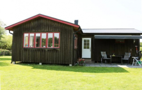 Lovely cottage 200 m from Ringsjon in Stehag